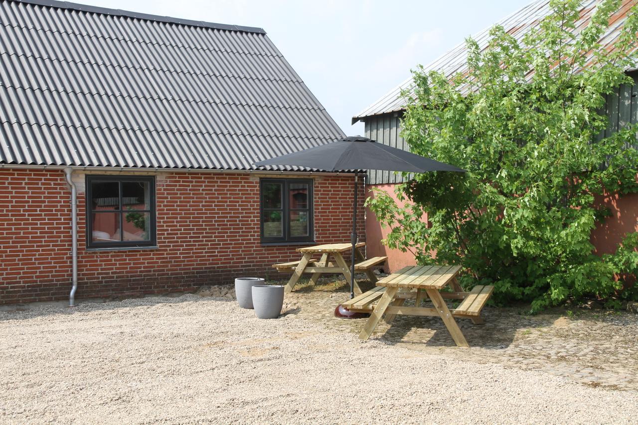 Hukaergaard Bed & Breakfast Ostbirk Exteriör bild