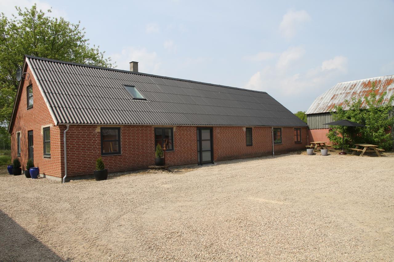Hukaergaard Bed & Breakfast Ostbirk Exteriör bild